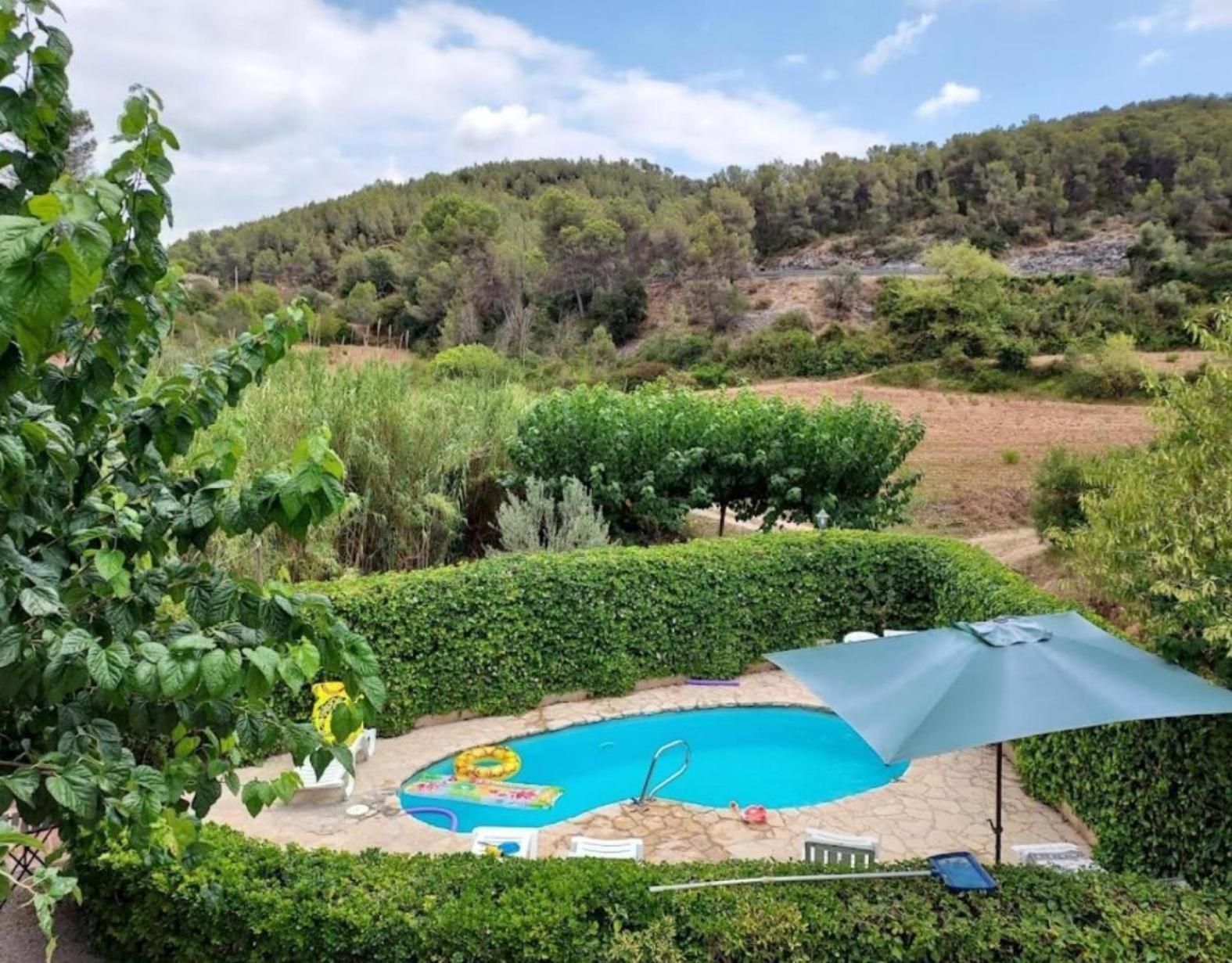 Cal Contra Guest House Gelida Exterior photo