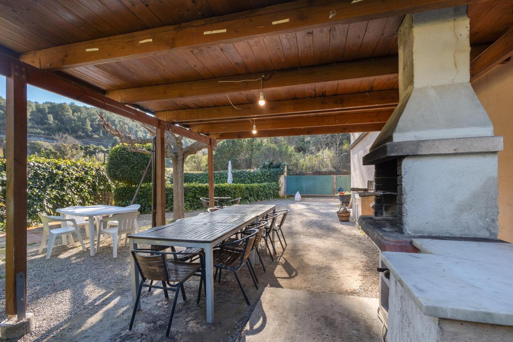Cal Contra Guest House Gelida Exterior photo
